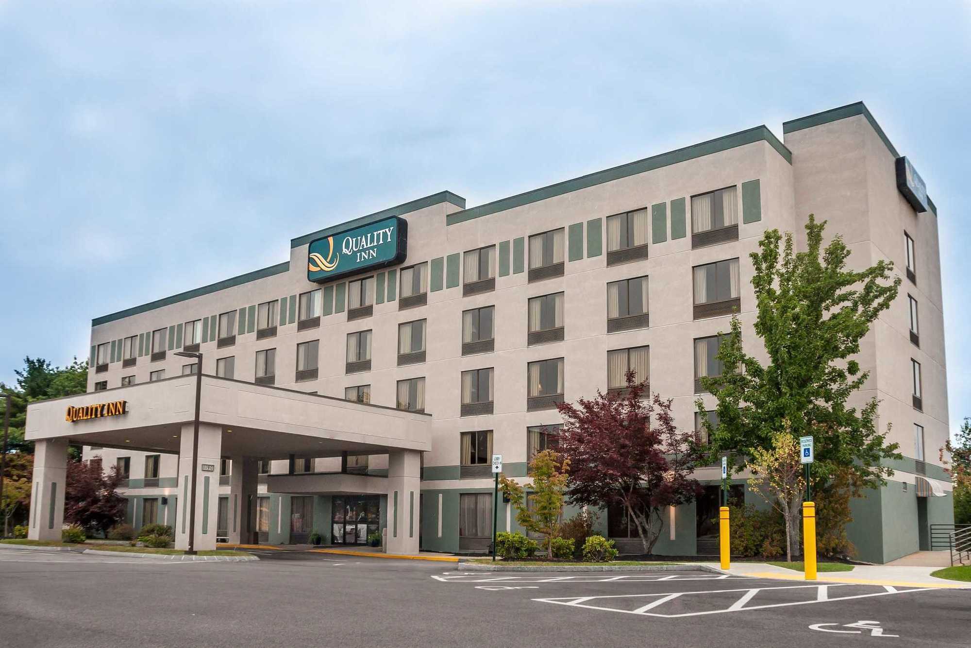 Quality Inn Portsmouth Exterior foto